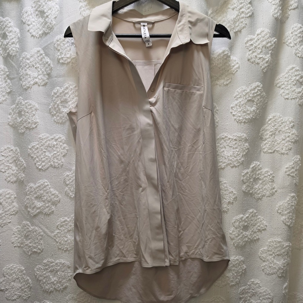 Athleta Womens Beige Sleeveless Hidden Button Down Stretch Shirt Size Medium